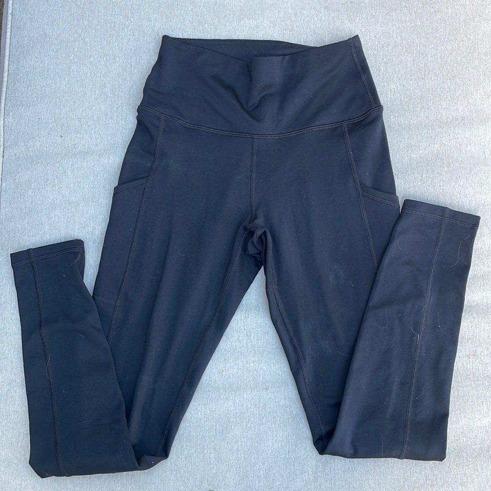Aerie chill play move leggings with pockets